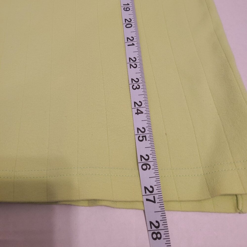 Lyle & Scott Polo Shirt โ Soft Lime Green โ Size M โ 100% Combed Cotton - Picture 6 of 6